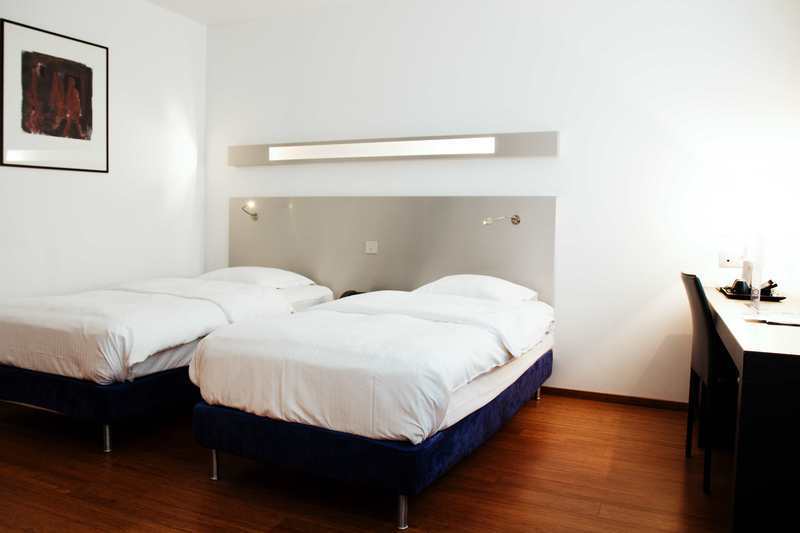 Hotel Aqua By Happyculture Saint-Gilles Exterior foto